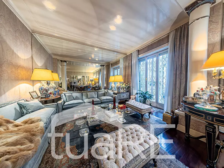 Immagine 6 di Appartamento in vendita  in Via Archimede a Roma