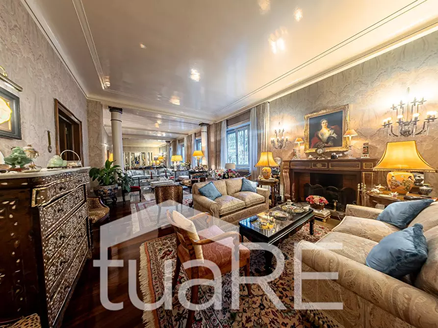 Immagine 10 di Appartamento in vendita  in Via Archimede a Roma