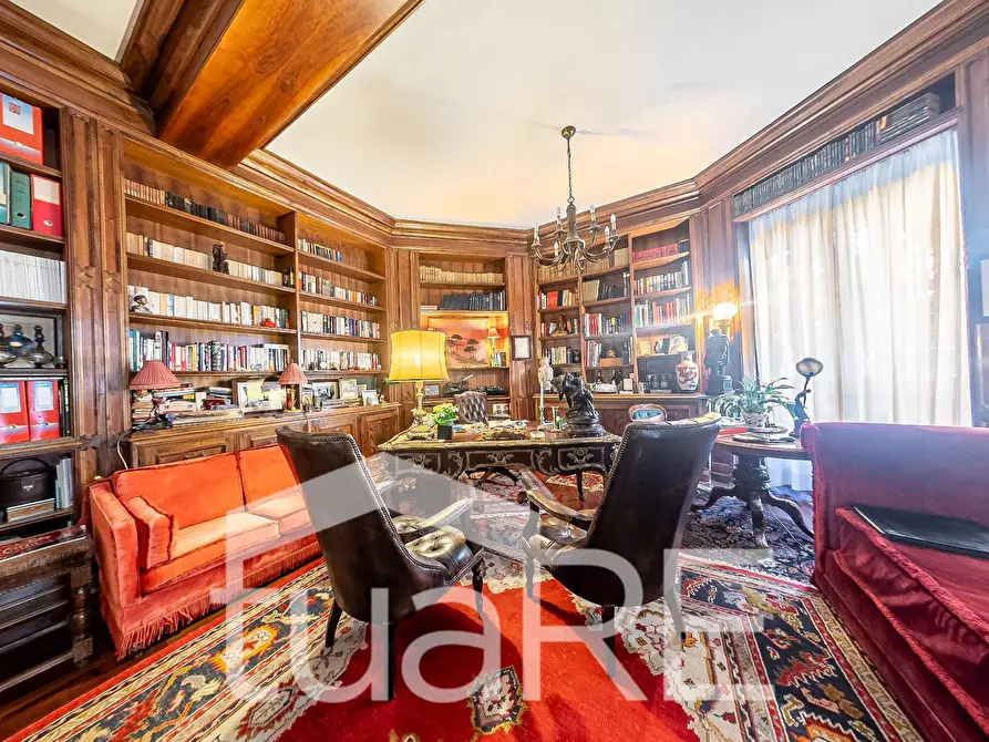 Immagine 12 di Appartamento in vendita  in Via Archimede a Roma