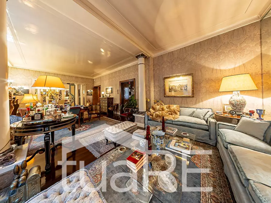 Immagine 16 di Appartamento in vendita  in Via Archimede a Roma