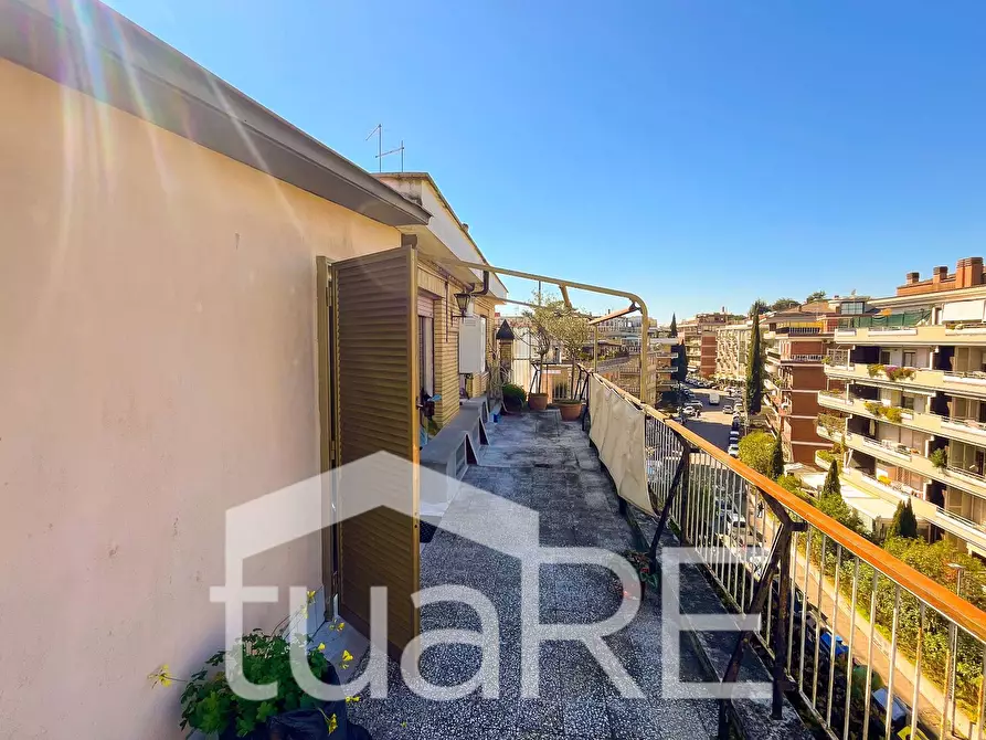 Immagine 28 di Attico in vendita  in Via Giuseppe Taverna a Roma