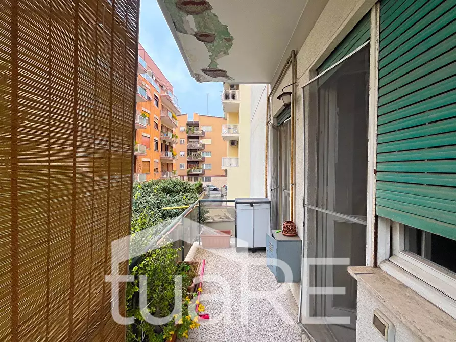 Immagine 25 di Appartamento in vendita  in Via Lucio Apuleio a Roma