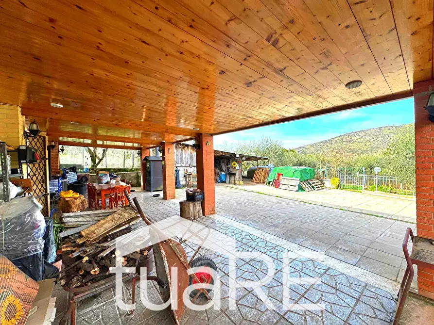 Immagine 3 di Villa in vendita  in via di valle caprara a Castel Madama