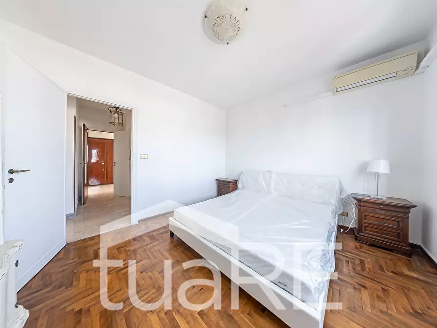 Immagine 25 di Attico in vendita  in Via Gregorio Ricci Curbastro a Roma