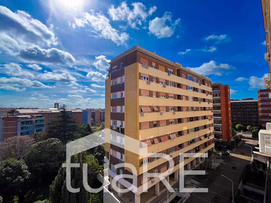 Immagine 29 di Attico in vendita  in Via Gregorio Ricci Curbastro a Roma