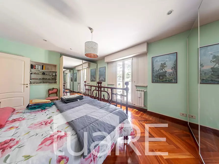 Immagine 15 di Attico in vendita  in Via Dei Colli Della Farnesina a Roma