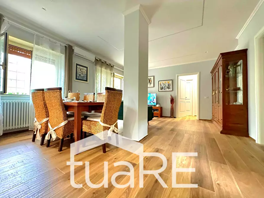 Immagine 2 di Appartamento in vendita  in Via Enrico Besta a Roma