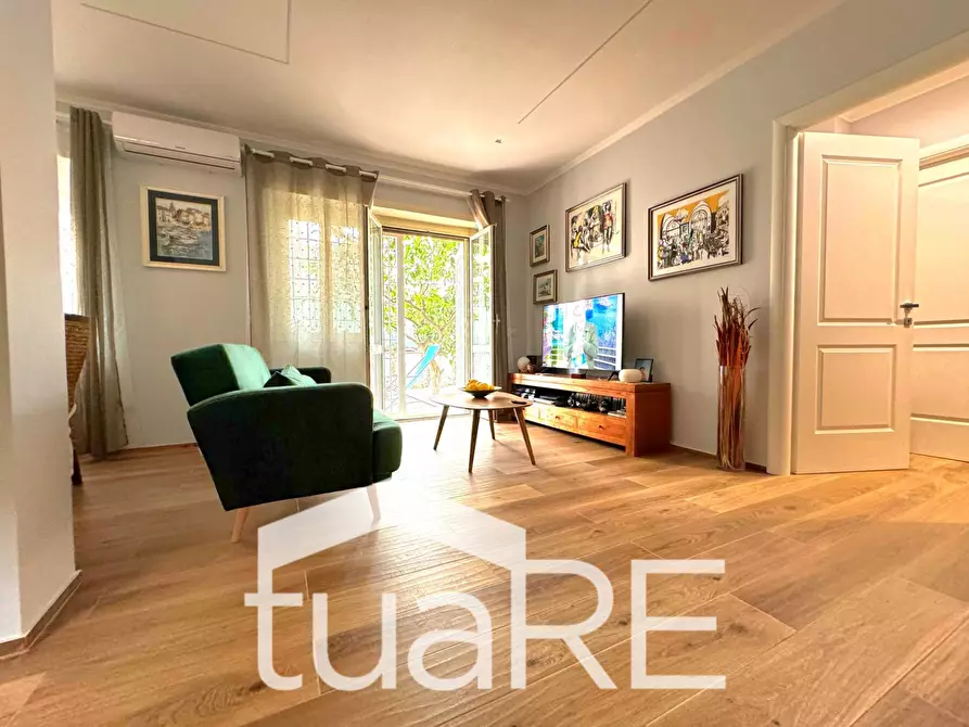 Immagine 11 di Appartamento in vendita  in Via Enrico Besta a Roma