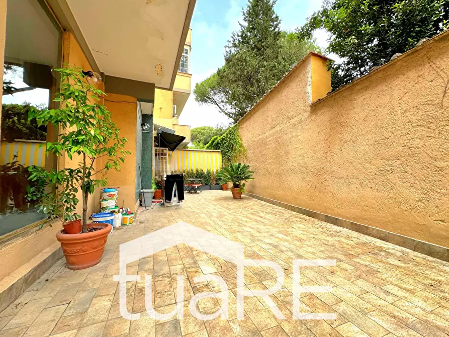 Immagine 16 di Appartamento in vendita  in Via Enrico Besta a Roma