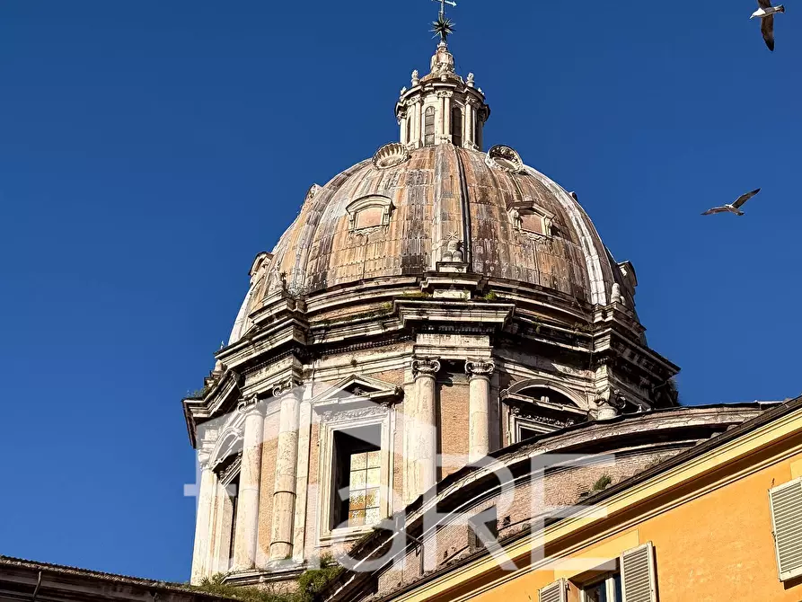 Immagine 4 di Appartamento in vendita  in Via Dei Chiavari a Roma