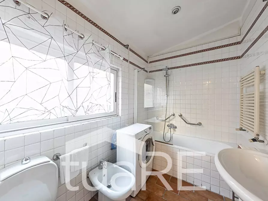 Immagine 10 di Appartamento in vendita  in Via Dei Chiavari a Roma