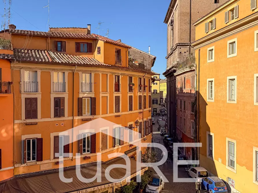 Immagine 12 di Appartamento in vendita  in Via Dei Chiavari a Roma