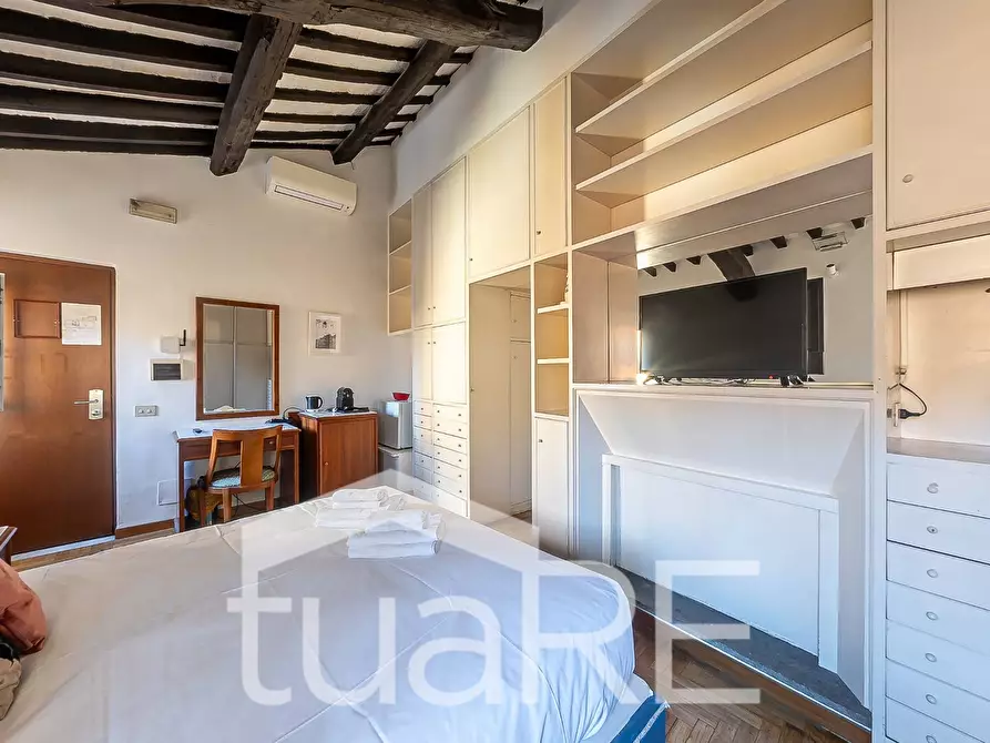 Immagine 20 di Appartamento in vendita  in Via Dei Chiavari a Roma