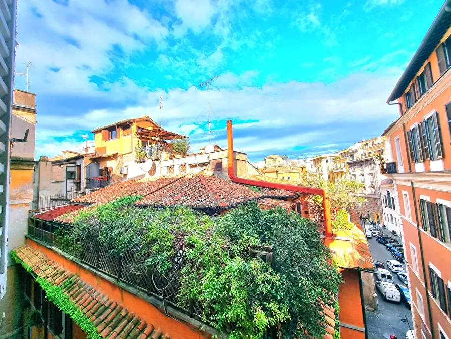 Immagine 4 di Appartamento in vendita  in Largo Febo a Roma