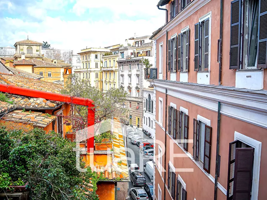 Immagine 6 di Appartamento in vendita  in Largo Febo a Roma
