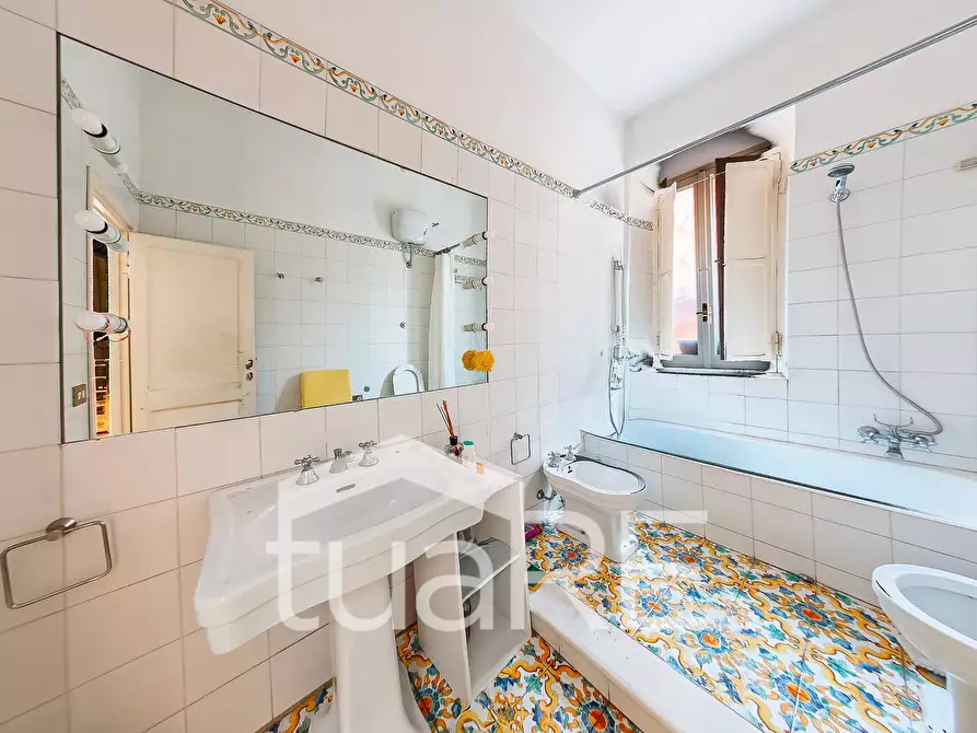 Immagine 12 di Appartamento in vendita  in Largo Febo a Roma