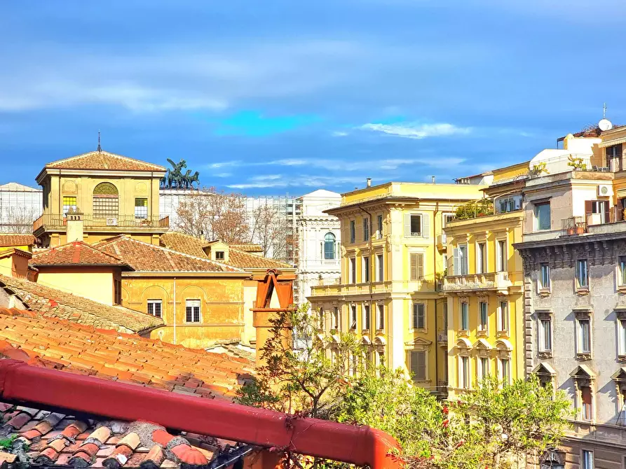 Immagine 15 di Appartamento in vendita  in Largo Febo a Roma