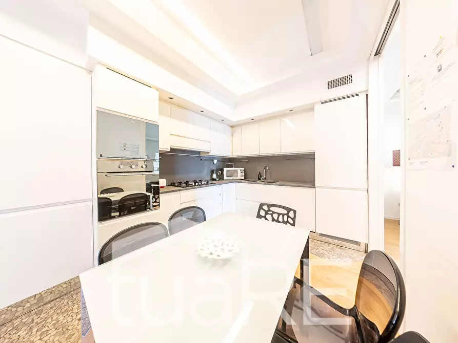 Immagine 27 di Appartamento in vendita  in Via Venti Settembre a Roma