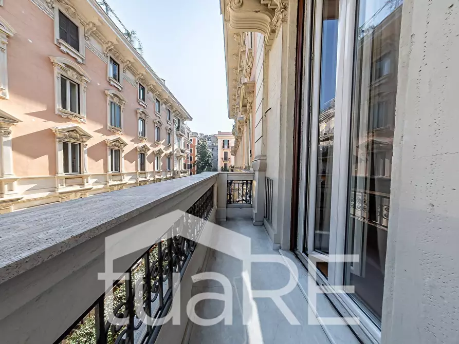 Immagine 24 di Appartamento in vendita  in Via Giuseppe Pisanelli a Roma