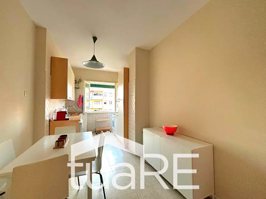 Immagine 13 di Appartamento in vendita  in Via Valsesia a Roma