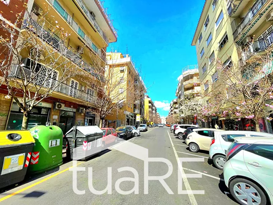 Immagine 8 di Appartamento in vendita  in Via Latina a Roma