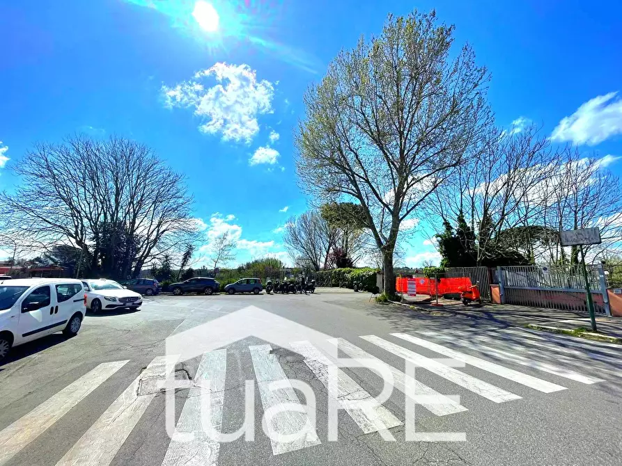 Immagine 16 di Appartamento in vendita  in Via Latina a Roma