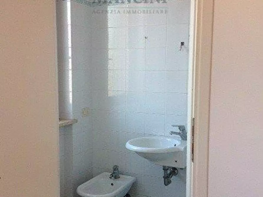 Immagine 21 di Villetta a schiera in affitto  in AROLI a Monsano