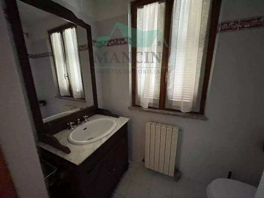 Immagine 14 di Appartamento in affitto  in BOVIO a Cupramontana