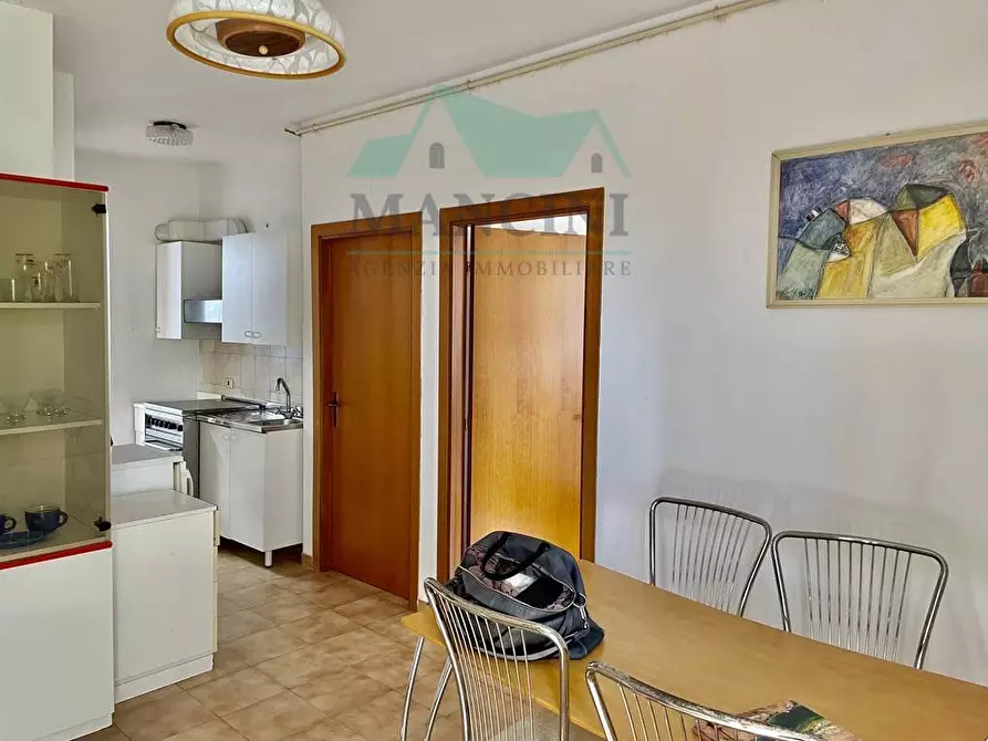 Immagine 2 di Villetta a schiera in vendita  in URBINO a Numana