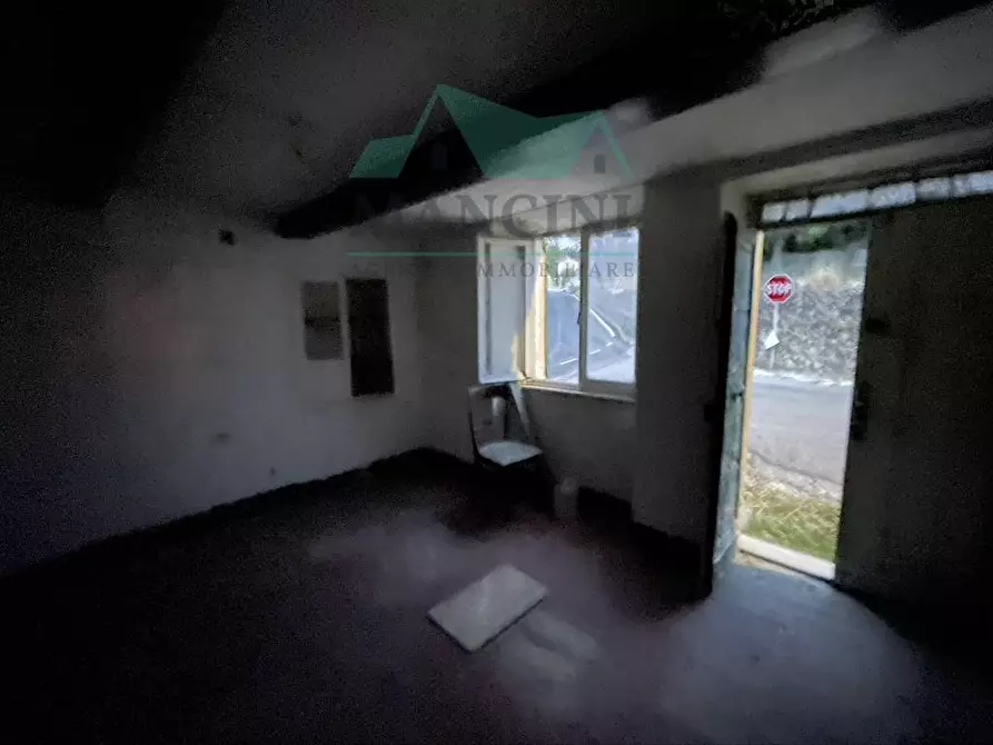 Immagine 3 di Casa indipendente in vendita  in paganello a Cupramontana