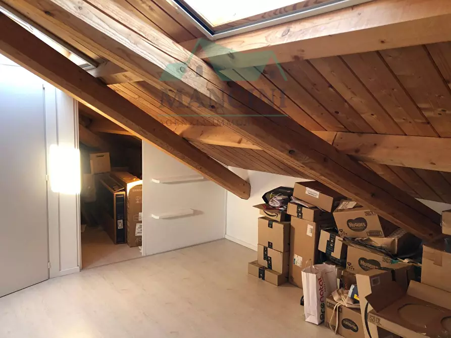 Immagine 17 di Casa indipendente in vendita  in VIA GALLODORO a Jesi