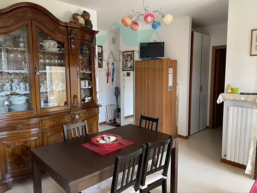 Immagine 4 di Appartamento in vendita  in VIA XXV APRILE a Castelbellino