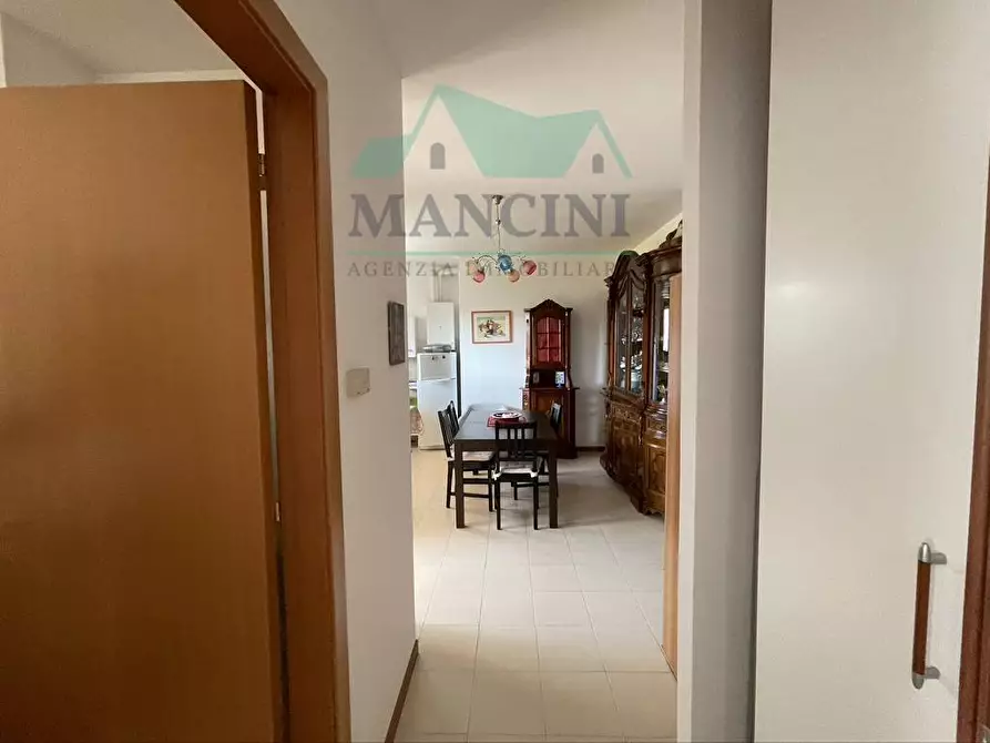 Immagine 3 di Appartamento in vendita  in VIA XXV APRILE a Castelbellino
