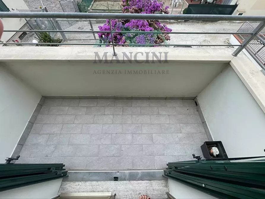 Immagine 8 di Casa indipendente in vendita  in VIA GALLODORO a Jesi