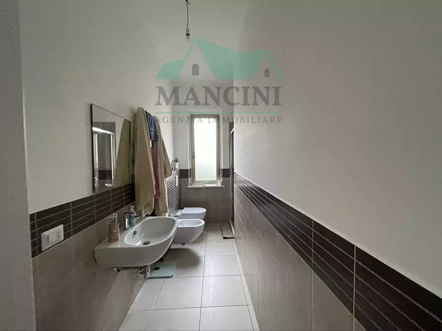 Immagine 9 di Casa indipendente in vendita  in VIA GALLODORO a Jesi