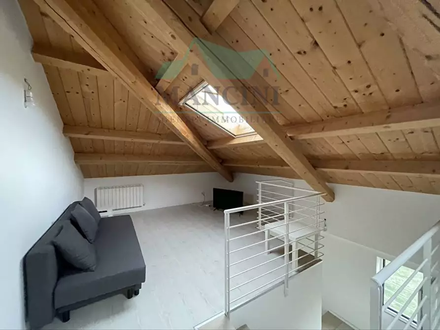 Immagine 10 di Casa indipendente in vendita  in VIA GALLODORO a Jesi