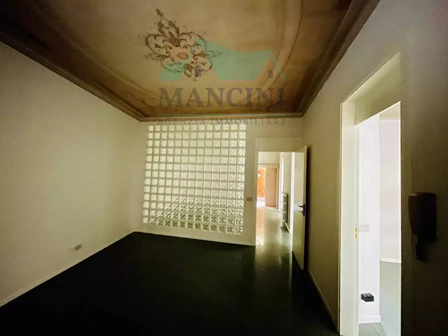 Immagine 9 di Ufficio in affitto  in MATTEOTTI a Jesi