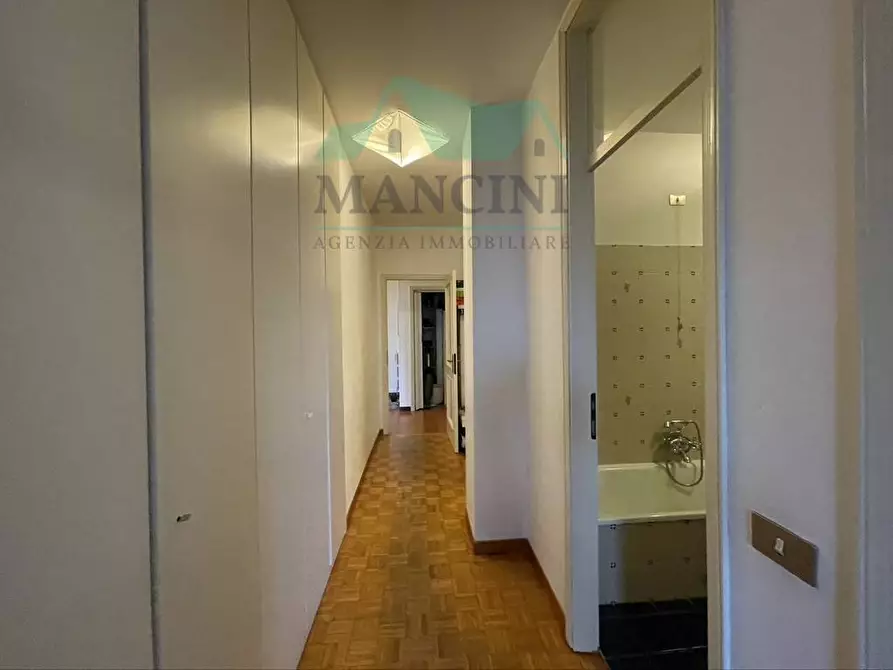 Immagine 11 di Appartamento in vendita  in XX LUGLIO a Jesi