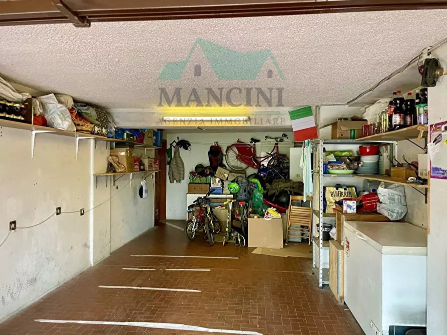 Immagine 14 di Appartamento in vendita  in XX LUGLIO a Jesi