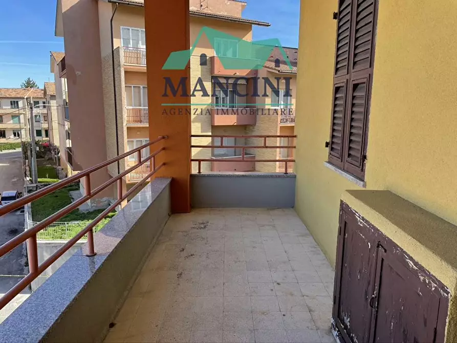 Immagine 3 di Appartamento in vendita  in VIA CESARE BATTISTI a Cupramontana