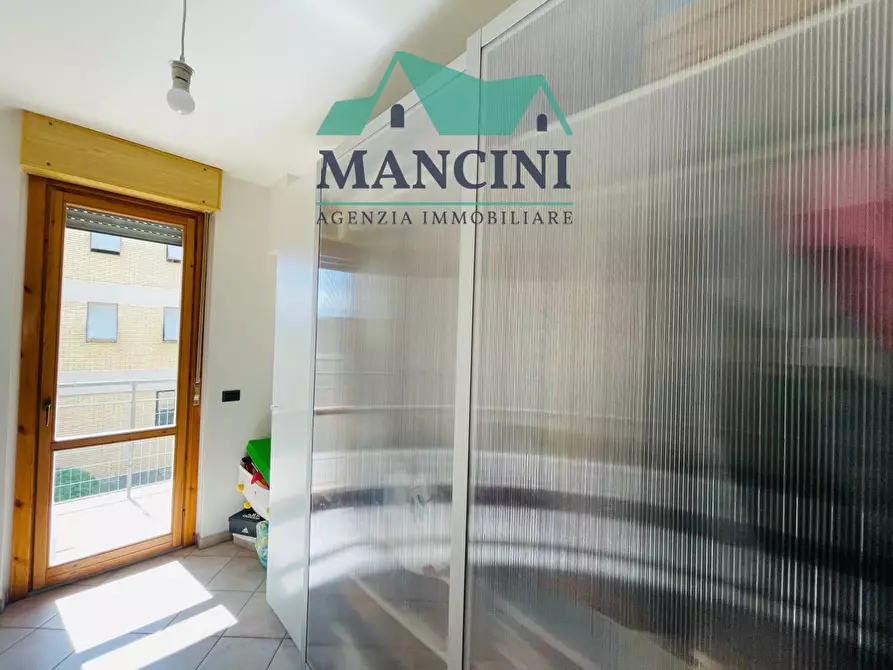 Immagine 15 di Appartamento in vendita  in PIO LA TORRE a Jesi