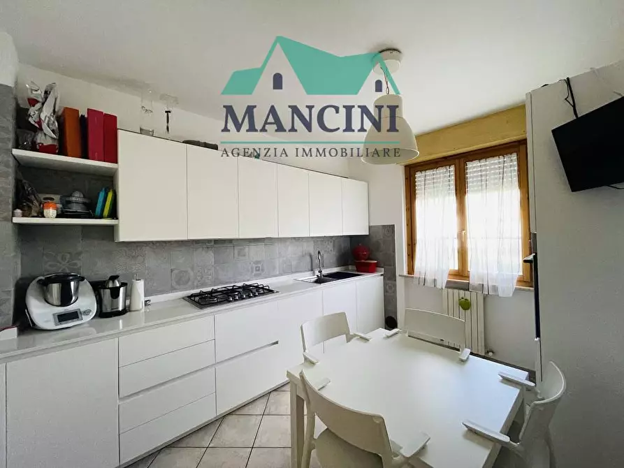 Immagine 5 di Appartamento in vendita  in PIO LA TORRE a Jesi