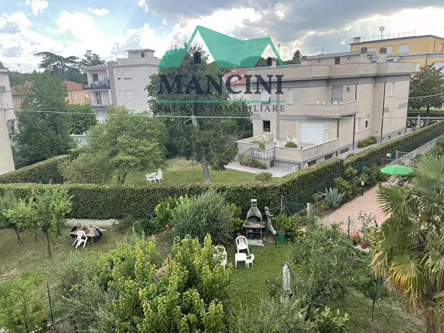 Immagine 5 di Appartamento in vendita  in RADICIOTTI a Jesi