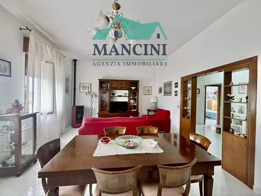 Immagine 2 di Appartamento in vendita  in RADICIOTTI a Jesi