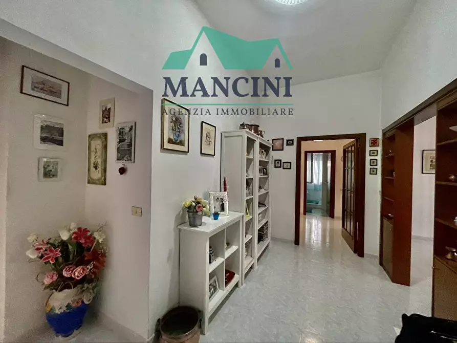 Immagine 4 di Appartamento in vendita  in RADICIOTTI a Jesi