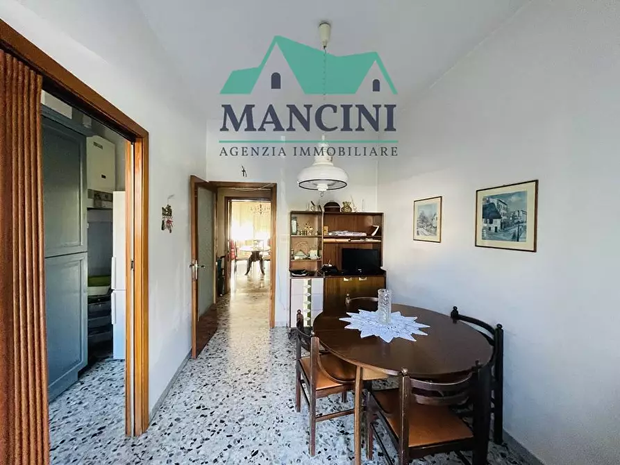 Immagine 3 di Appartamento in vendita  in VERDI a Jesi