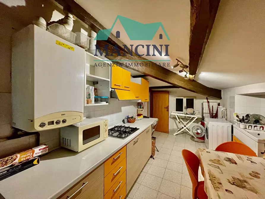 Immagine 2 di Appartamento in vendita  in VIA DEGLI OREFICI a Jesi