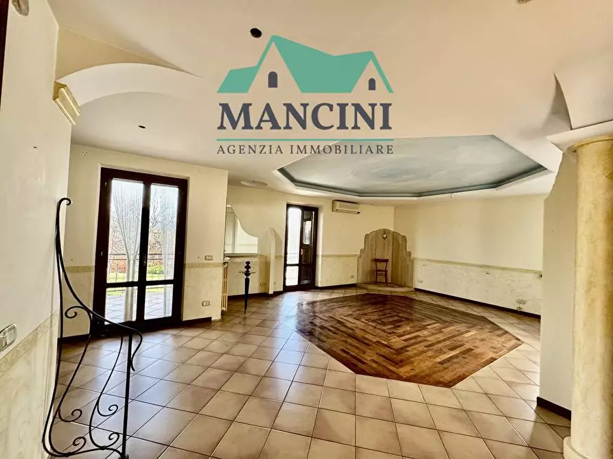 Immagine 26 di Casa indipendente in vendita  in VIALE MARCHE a Cupramontana