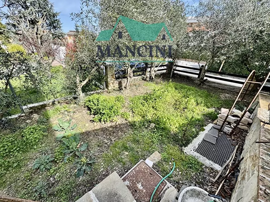 Immagine 20 di Casa indipendente in vendita  in VIALE MARCHE a Cupramontana