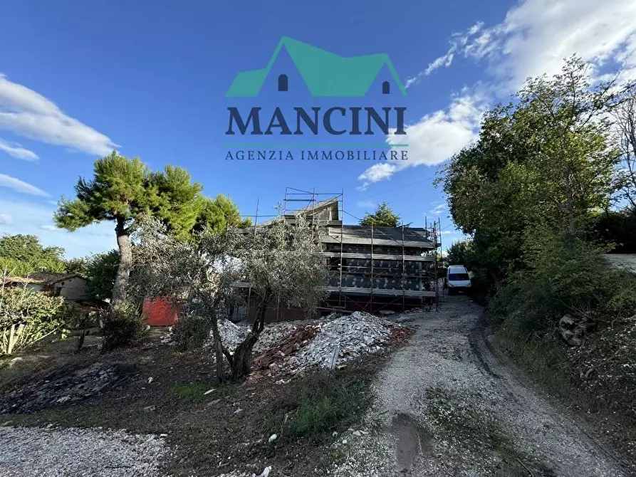 Immagine 8 di Villetta a schiera in vendita  in MADONNA DEL SOLE a Belvedere Ostrense